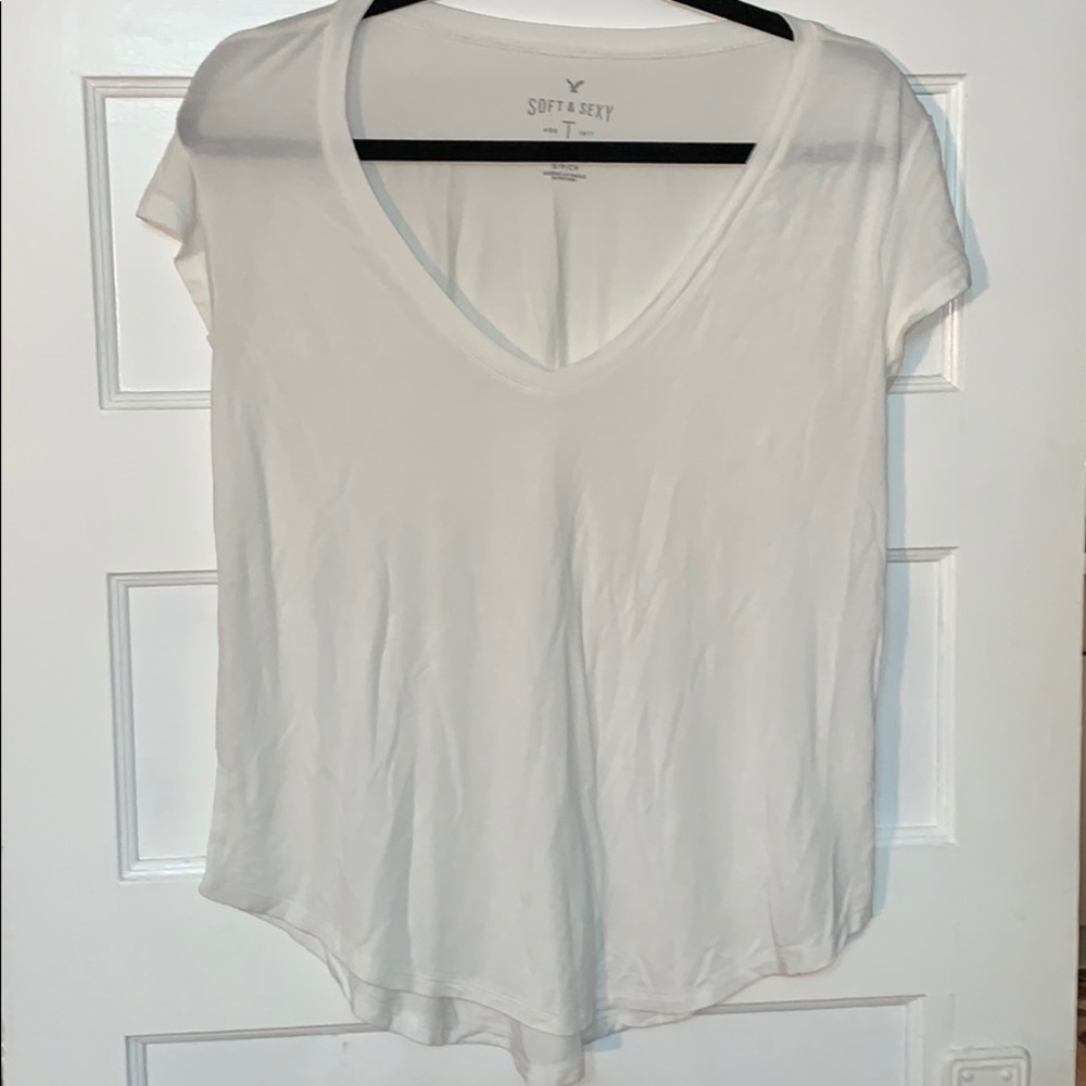American Eagle shorts sleeve T-shirt
